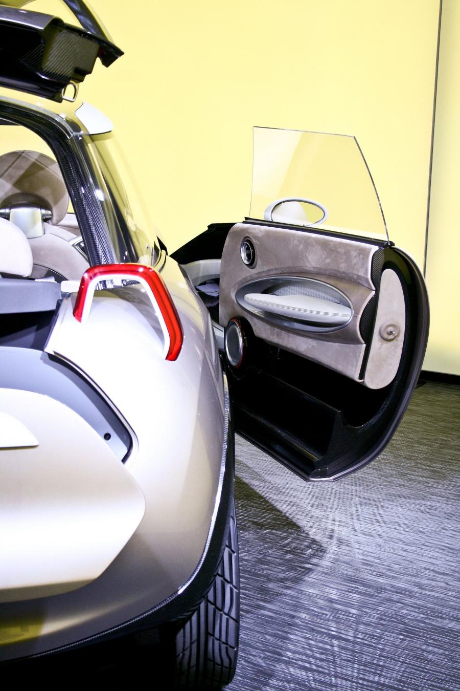  Mini Rocketman Concept 2011 года  (фото 4 из 82)